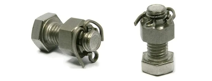 Correctly assembled castle nut and cotter pin