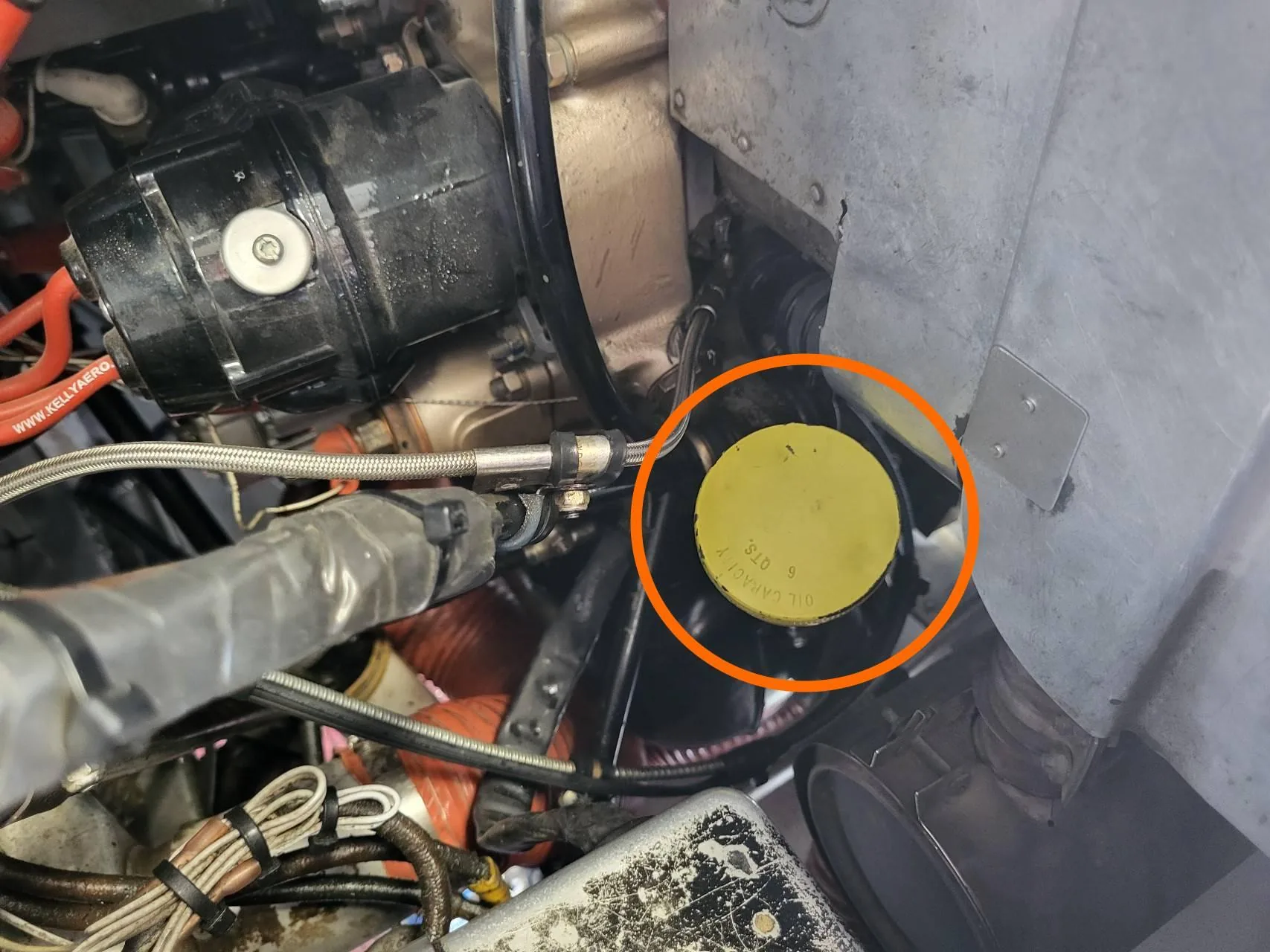 Cessna engine oil filler cap